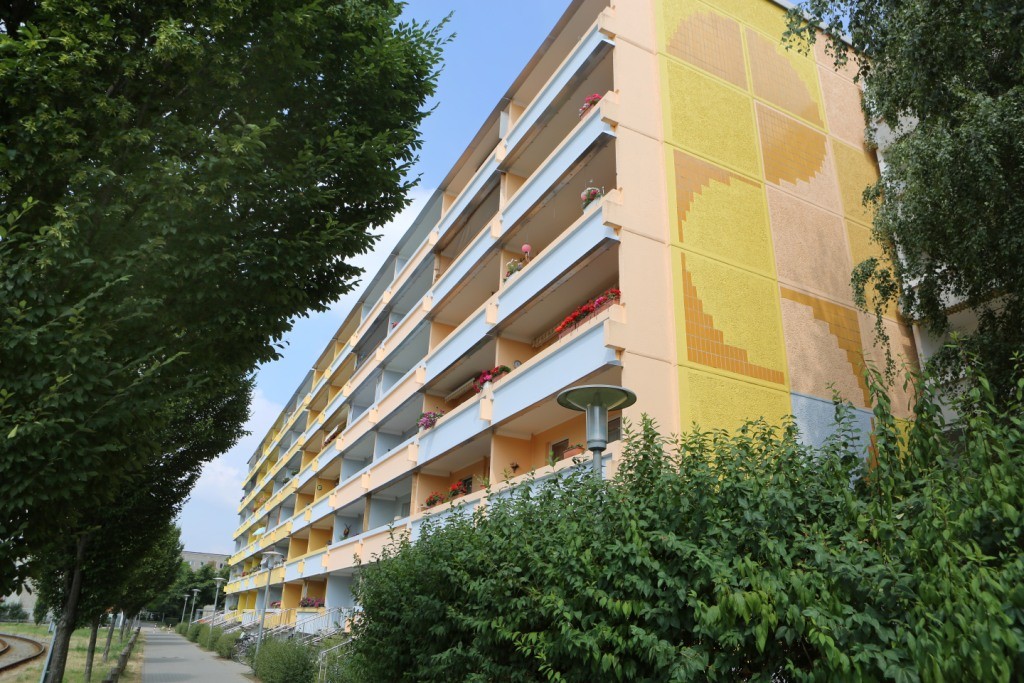 2-RWE mit Balkon
