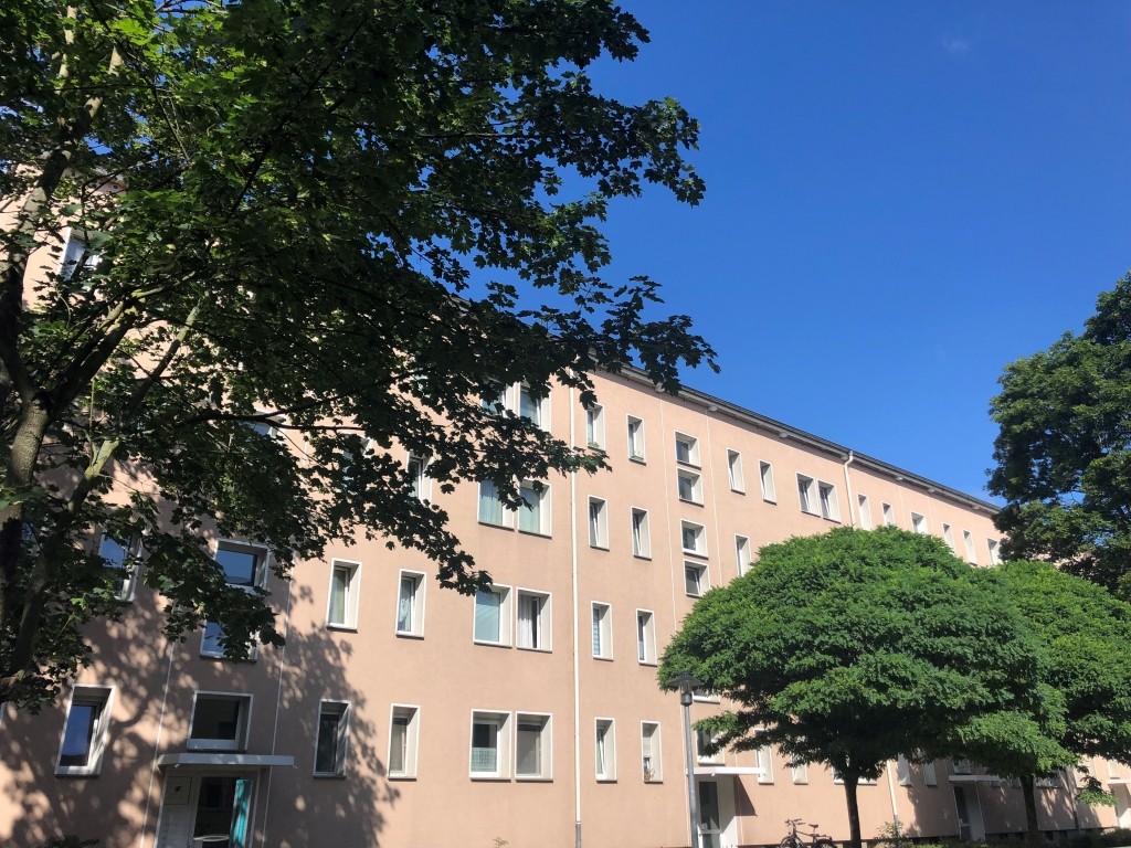 Bild im Vollbildmodus öffnen Bild 1 : Umbau in eine schöne 4-Raumwohnung