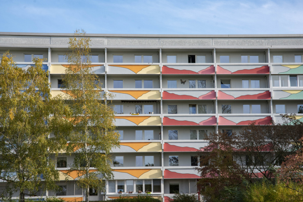 BESICHTIGEN - SANIEREN - EINZIEHEN 