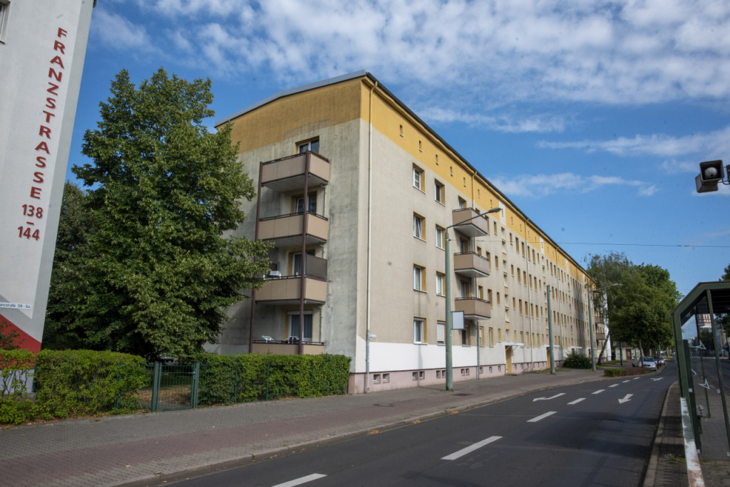 *Erstbezug nach SANIERUNG*