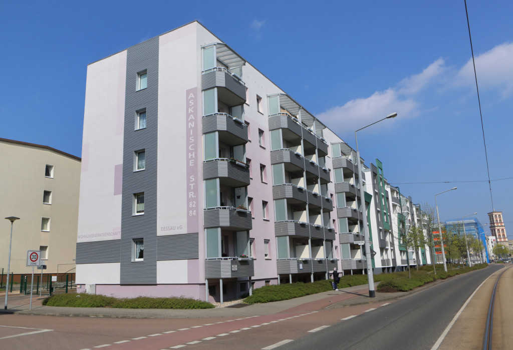 Bild im Vollbildmodus öffnen Bild 1 : *Helle 2-Raumwohnung im Zentrum sucht DICH*